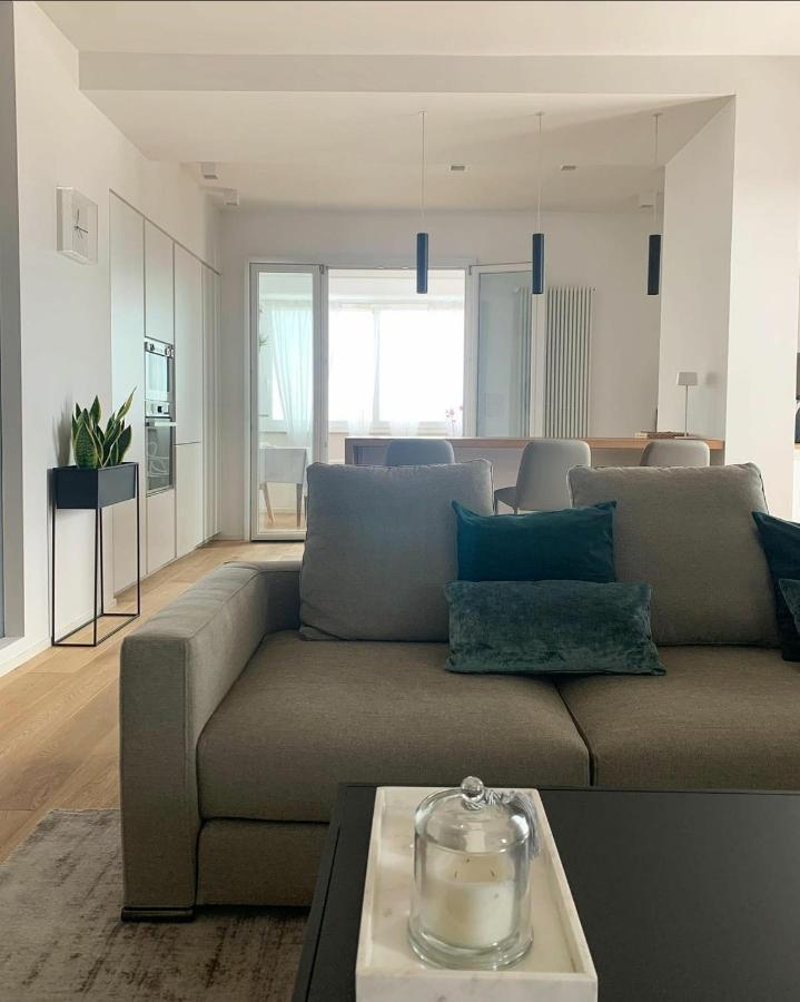 Appartamento Penthouse F8 - Panoramic Terrace, View Two Towers Bologna Esterno foto