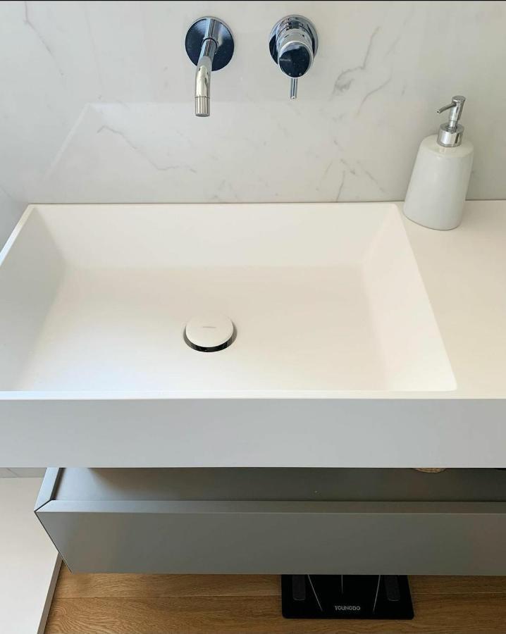 Appartamento Penthouse F8 - Panoramic Terrace, View Two Towers Bologna Esterno foto